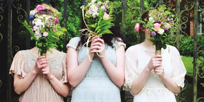 8 Tweets That Sum Up the Most Awkward Parts of Weddings