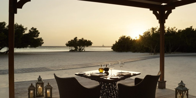 The Honeymooner's Guide to Aruba: 10 Things You Must Do