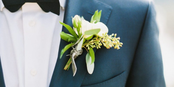 12 Boutonnieres for Spring Weddings That Grooms Are Guaranteed to Love