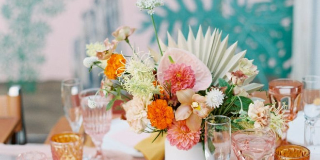 6 New Color Palettes for Spring Weddings