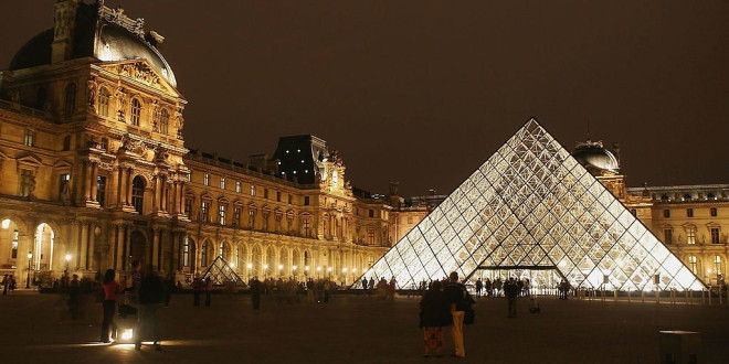 You Can Win a Private Sleepover at the Louvre in Paris for Your Honeymoon