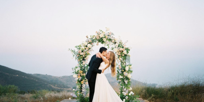 A Magical Malibu Ceremony Overlooking the Pacific